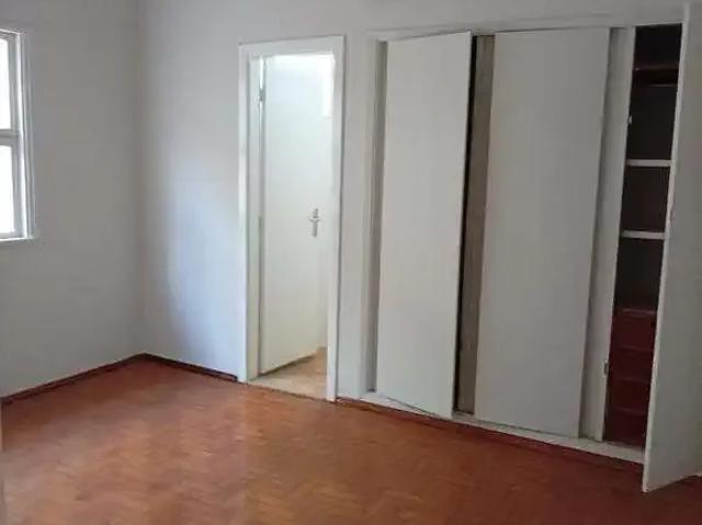 Casa / Sobrado para Locação em Uberlândia/MG Fundinho 2 Quartos