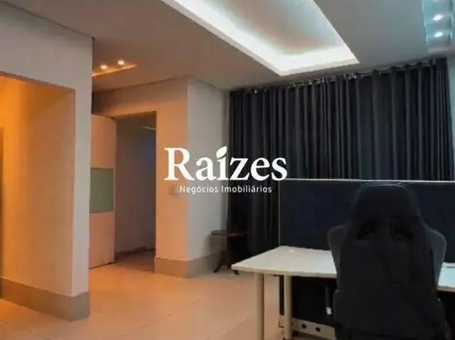 Casa / Sobrado para Locação em Uberlândia/MG Fundinho 3 Quartos