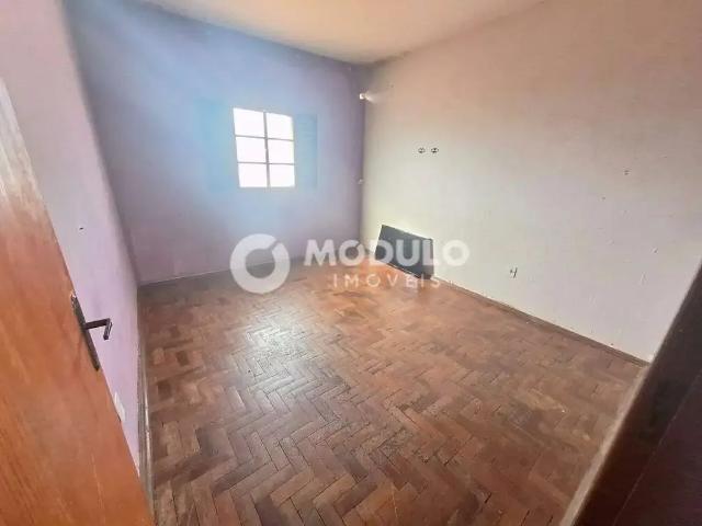 Casa / Sobrado para Locação em Uberlândia/MG Guarani 3 Quartos