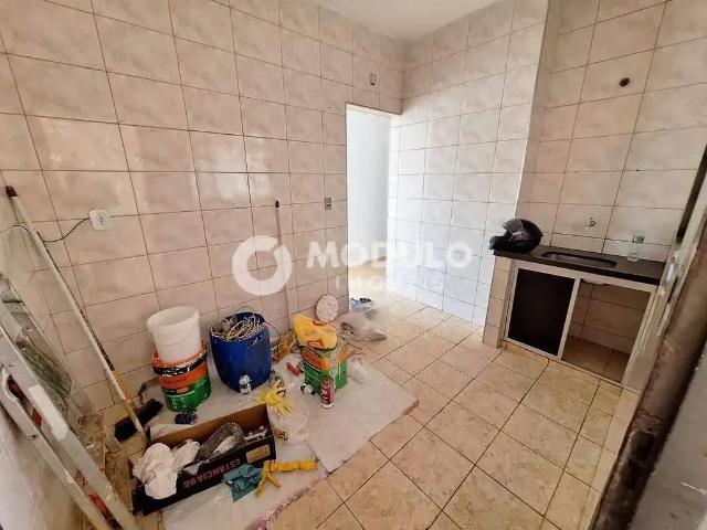 Casa / Sobrado para Locação em Uberlândia/MG Jardim das Palmeiras 3 Quartos