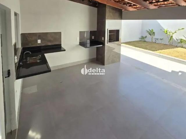 Casa / Sobrado para Locação em Uberlândia/MG Jardim Europa 3 Quartos