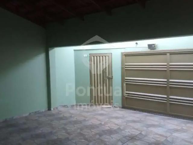 Casa / Sobrado para Locação em Uberlândia/MG Jardim Europa 2 Quartos