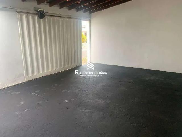Casa / Sobrado para Locação em Uberlândia/MG Jardim Europa 2 Quartos