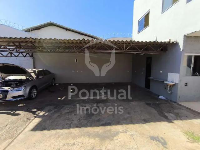 Casa / Sobrado para Locação em Uberlândia/MG Jardim Europa 2 Quartos