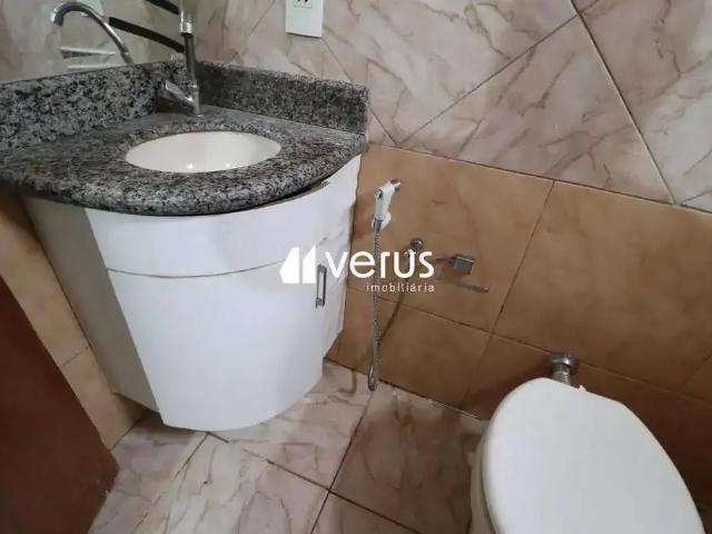 Casa / Sobrado para Locação em Uberlândia/MG Jardim Europa 2 Quartos