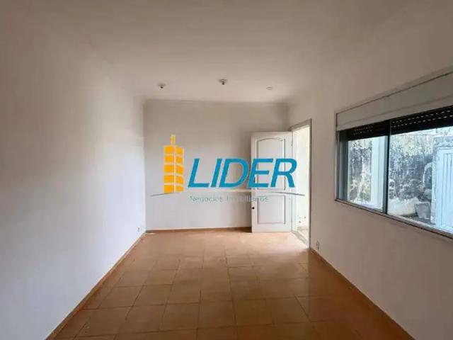 Casa / Sobrado para Locação em Uberlândia/MG Jardim Patrícia 3 Quartos