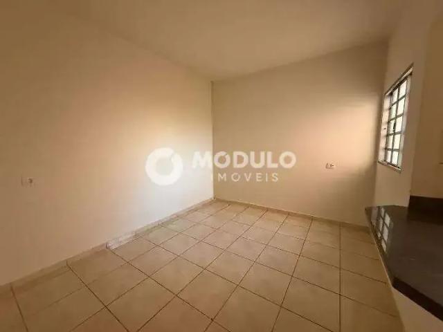 Casa / Sobrado para Locação em Uberlândia/MG Jardim Patrícia 3 Quartos
