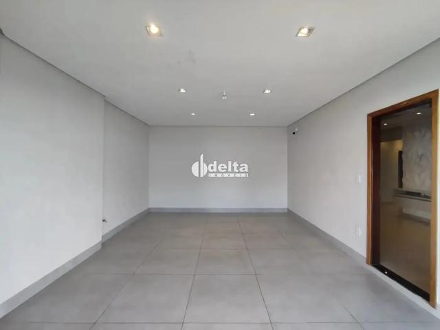 Casa / Sobrado para Locação em Uberlândia/MG Planalto 3 Quartos