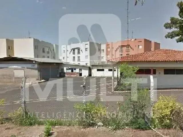 Casa / Sobrado para Locação em Uberlândia/MG Presidente Roosevelt 1 Quartos