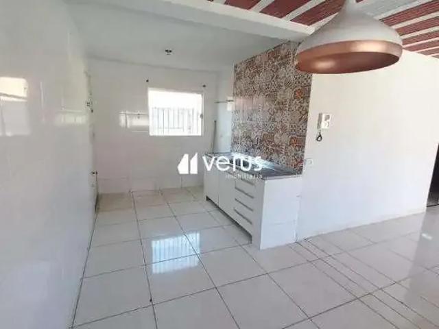 Casa / Sobrado para Locação em Uberlândia/MG Presidente Roosevelt 3 Quartos