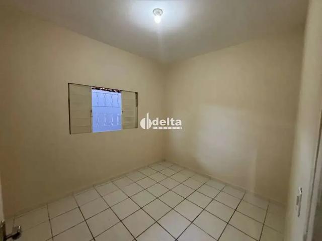 Casa / Sobrado para Locação em Uberlândia/MG Santa Mônica 3 Quartos