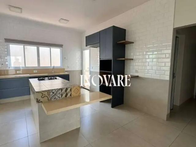 Casa / Sobrado para Locação em Uberlândia/MG Shopping Park 3 Quartos