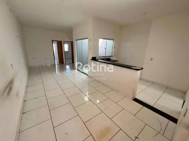 Casa / Sobrado para Locação em Uberlândia/MG Shopping Park 2 Quartos