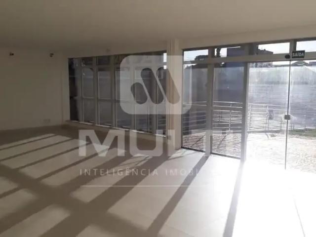 Casa / Sobrado para Locação em Uberlândia/MG Tubalina 1 Quartos