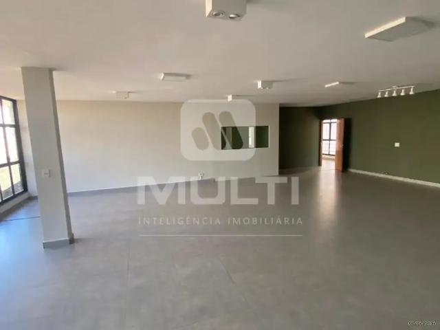 Casa / Sobrado para Locação em Uberlândia/MG Tabajaras 1 Quartos