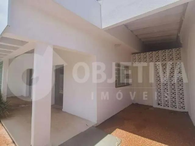 Casa / Sobrado para Locação em Uberlândia/MG Tabajaras 1 Quartos