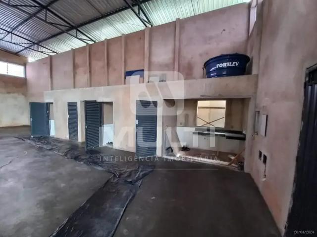 Casa / Sobrado para Locação em Uberlândia/MG Tibery 1 Quartos