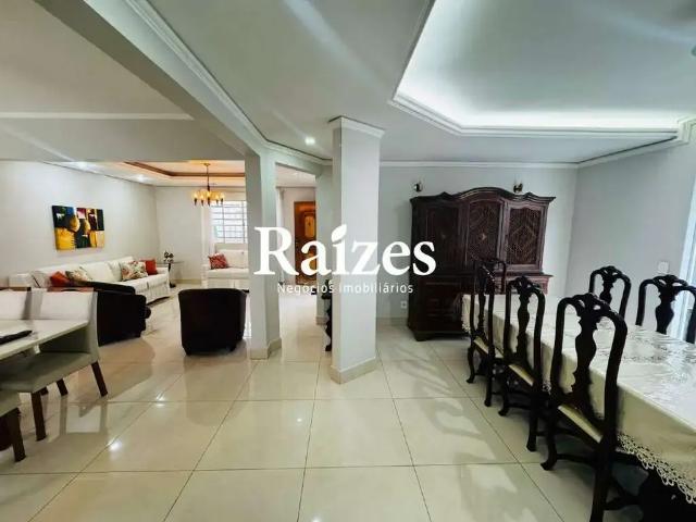 Casa / Sobrado para Locação em Uberlândia/MG Vigilato Pereira 4 Quartos