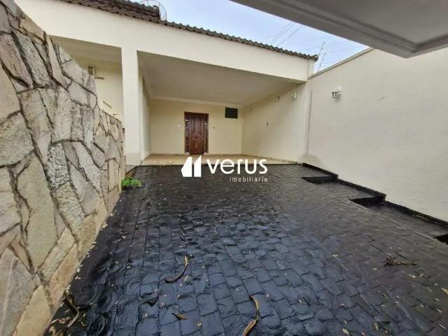 Casa / Sobrado para Locação em Uberlândia/MG Vigilato Pereira