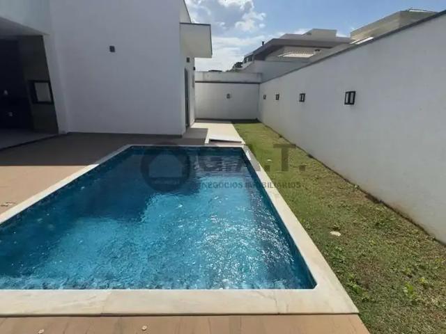 Casa / Sobrado para Locação em Votorantim/SP Alphaville Nova Esplanada 3 Quartos