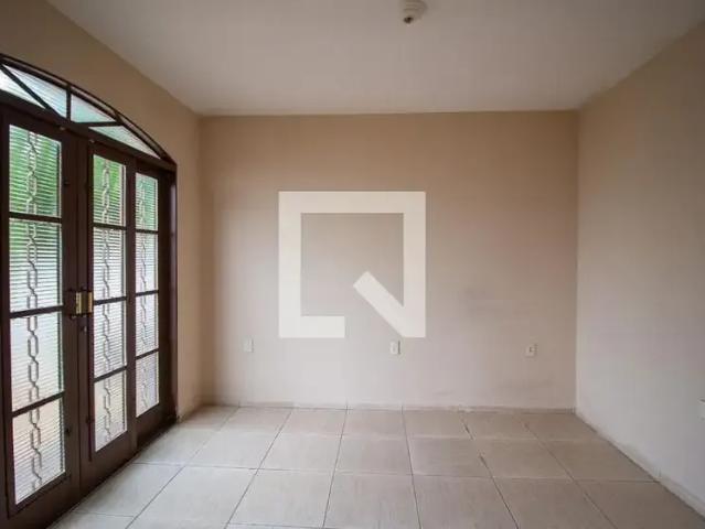 Casa / Sobrado para Locação em Votorantim/SP Parque Morumbi 3 Quartos