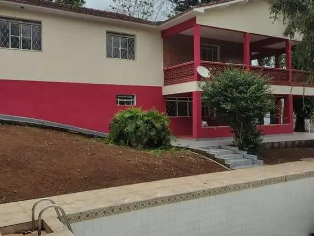 Casa / Sobrado para Locação em Valença/RJ Conservatória 3 Quartos