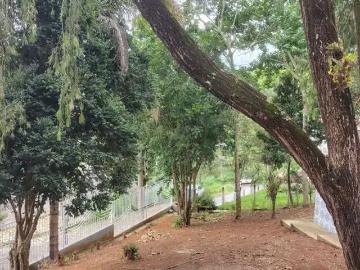 Casa / Sobrado para Locação em Valença/RJ Conservatória 2 Quartos