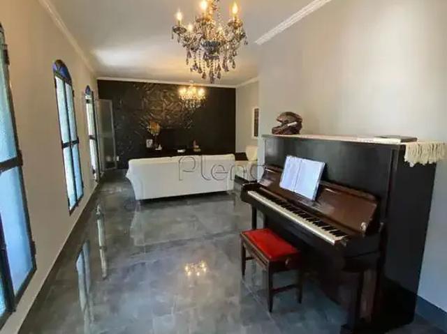 Casa / Sobrado para Locação em Valinhos/SP Vale Verde 3 Quartos