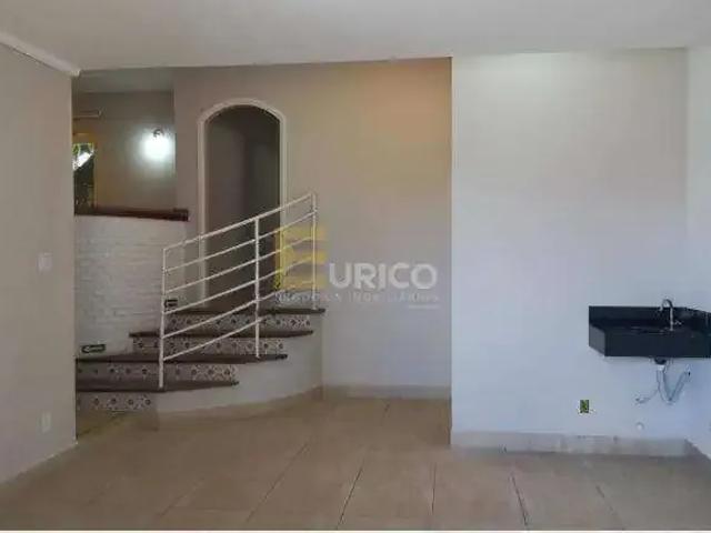 Casa / Sobrado para Locação em Valinhos/SP Vila Nova Valinhos 3 Quartos