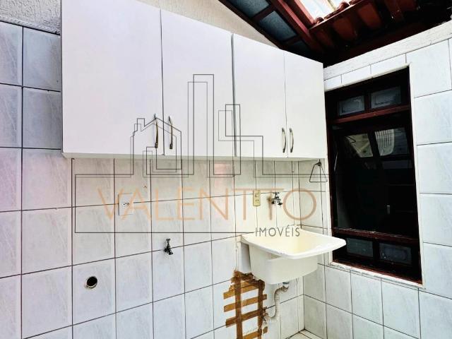 Casa / Sobrado para Locação em Valinhos/SP Vila Clayton 2 Quartos