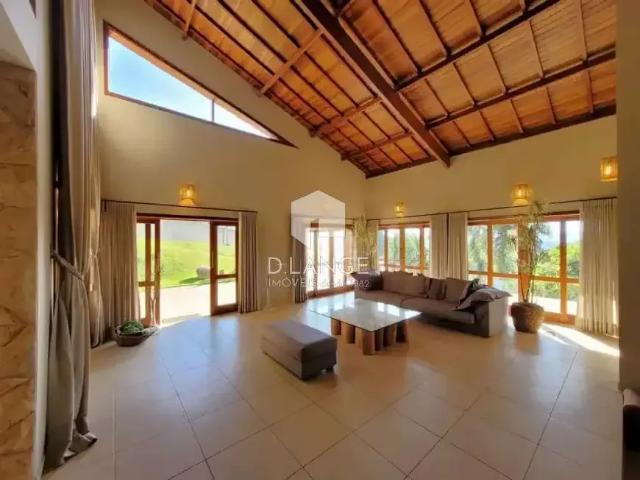 Casa / Sobrado para Locação em Valinhos/SP Dois Córregos 3 Quartos