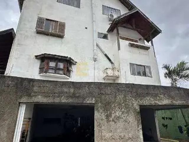 Casa / Sobrado para Locação em Valinhos/SP Jardim Imperial 5 Quartos
