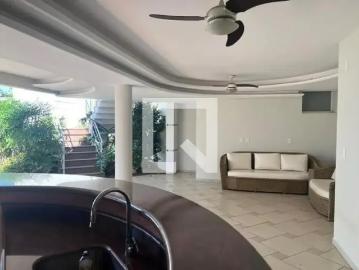 Casa / Sobrado para Locação em Valinhos/SP Jardim Paiquerê 4 Quartos