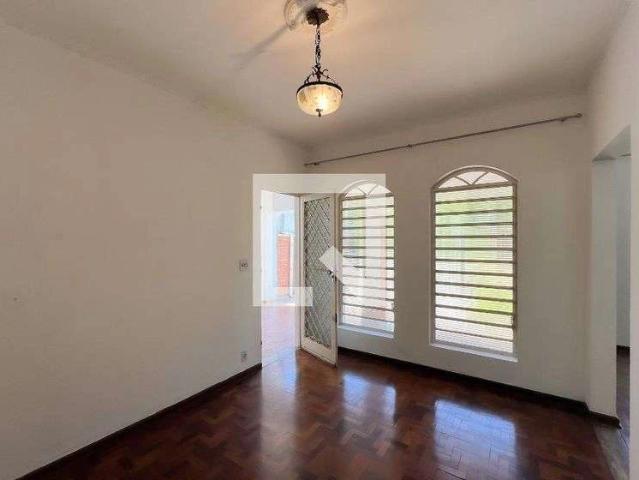 Casa / Sobrado para Locação em Valinhos/SP Jardim Panorama 3 Quartos