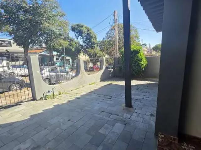 Casa / Sobrado para Locação em Valinhos/SP Jardim Primavera 3 Quartos