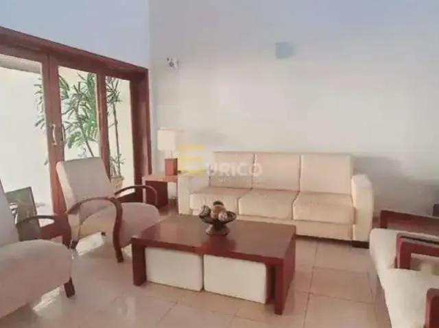 Casa / Sobrado para Locação em Valinhos/SP Parque Terranova 3 Quartos