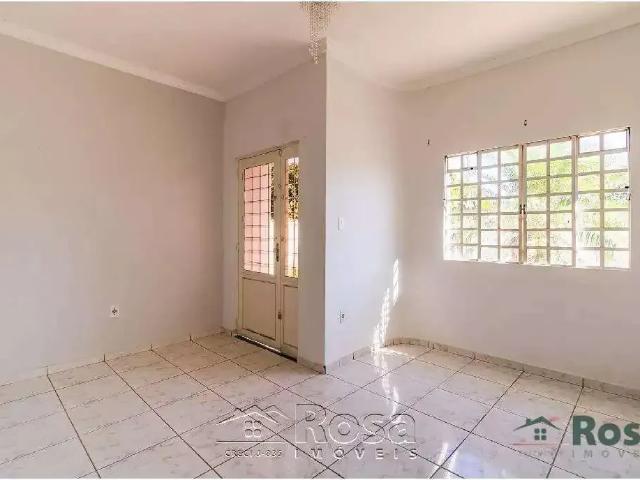Casa / Sobrado para Locação em Várzea Grande/MT Nova Era 3 Quartos