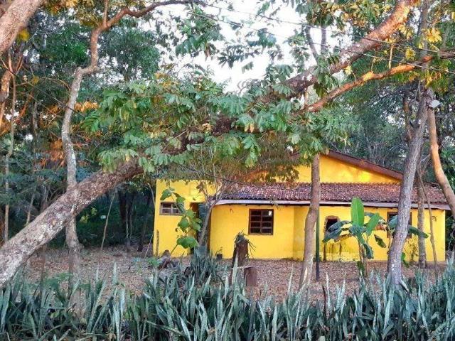 Casa / Sobrado para Locação em Várzea Grande/MT Parque do Lago 2 Quartos