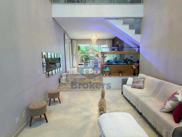 Casa / Sobrado para Locação em Várzea Paulista/SP Chácaras Aracary 3 Quartos