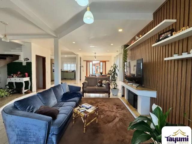 Casa / Sobrado para Locação em Vera Cruz/RS Esmeralda 3 Quartos