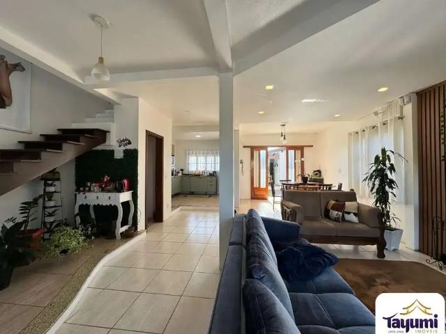 Casa / Sobrado para Locação em Vera Cruz/RS Esmeralda 3 Quartos