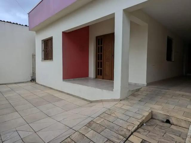 Casa / Sobrado para Locação em Vitória da Conquista/BA Alto Maron 5 Quartos