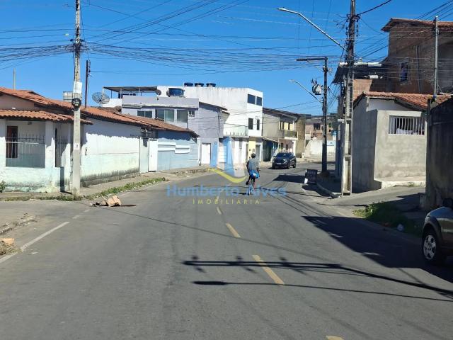 Casa / Sobrado para Locação em Vitória da Conquista/BA Bateias 2 Quartos