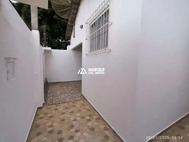 Casa / Sobrado para Locação em Vitória da Conquista/BA Candeias 1 Quartos