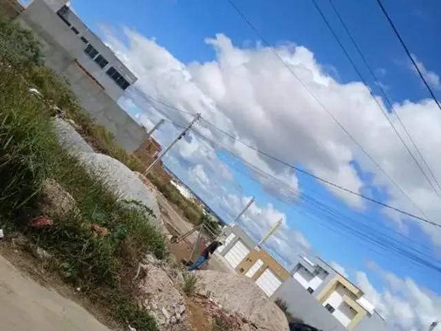Casa / Sobrado para Locação em Vitória da Conquista/BA Parque Real