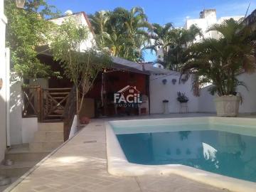 Casa para alugar em Praça Philogimito Lannes - Piscina