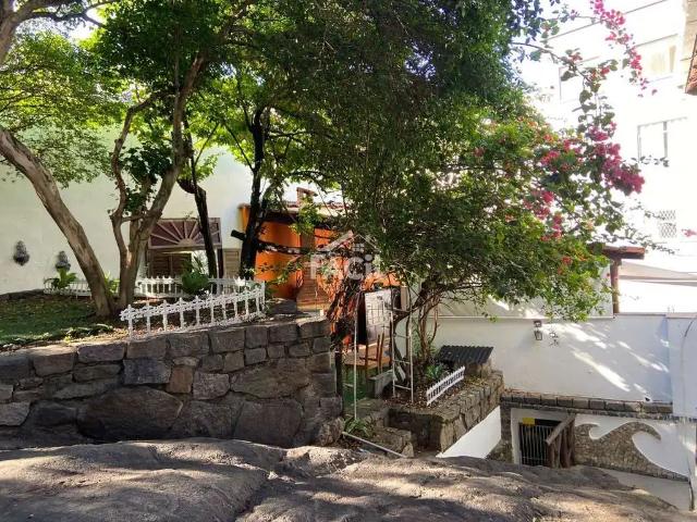 Casa / Sobrado para Locação em Vitória/ES Centro 5 Quartos