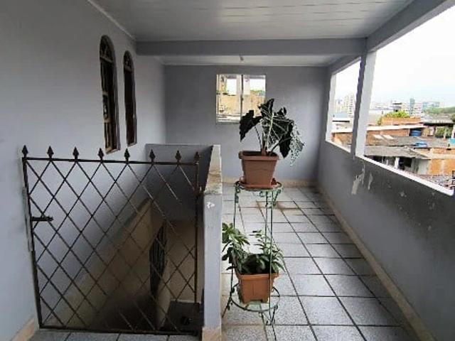 Casa / Sobrado para Locação em Vitória/ES Itararé 3 Quartos