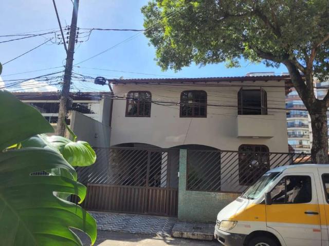 Casa / Sobrado para Locação em Vitória/ES Jardim Camburi 5 Quartos