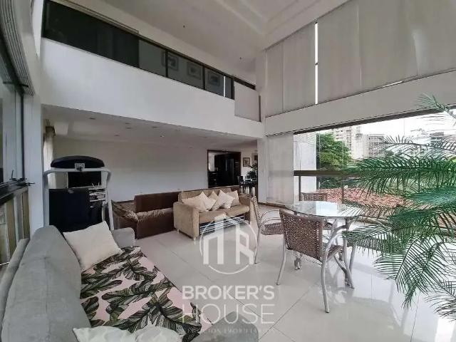 Casa / Sobrado para Locação em Vitória/ES Santa Lúcia 4 Quartos